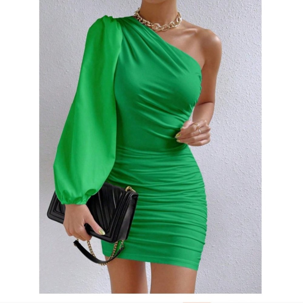 One Shoulder Lantern Sleeve Ruched Bodycon Green Dress